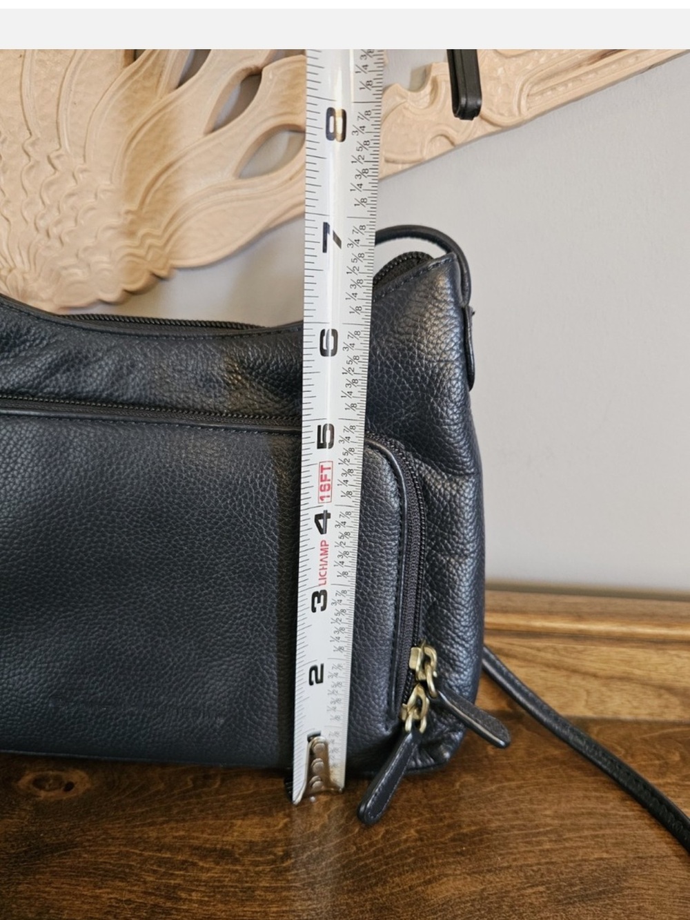 Black dainty Stone Mountain leather purse - Picture 10 of 13